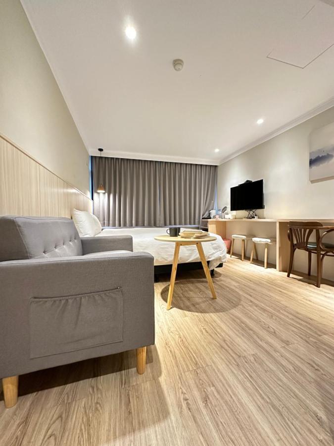 Yoshi Hotel - Tainan Station Branch Exteriér fotografie