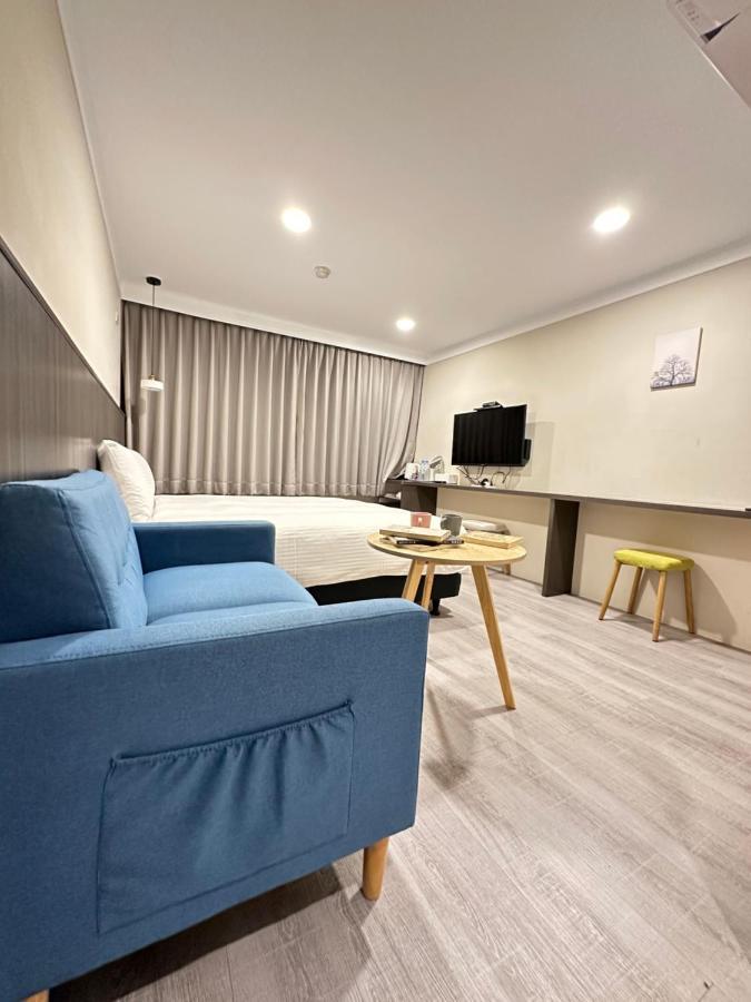 Yoshi Hotel - Tainan Station Branch Exteriér fotografie